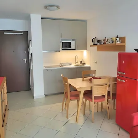 Idealement Situe Proche Bord De ביוליו-סור-מר