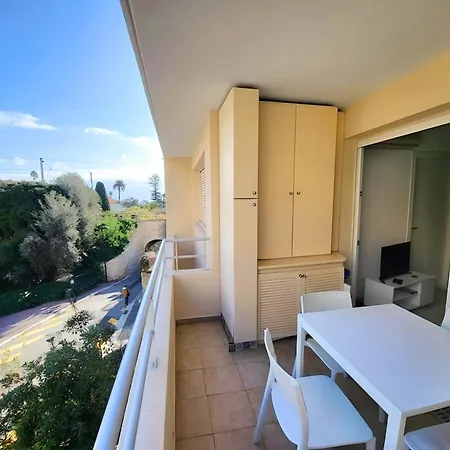 Idealement Situe Proche Bord De * Beaulieu-sur-Mer